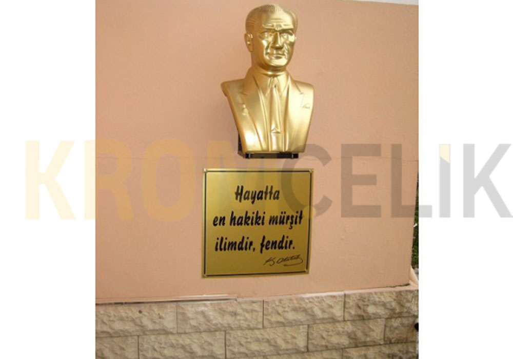 Atatürk Büstü Kaidesi 15